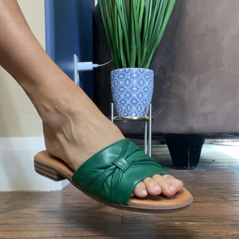 Miz Mooz Emerald Leather Sandals
